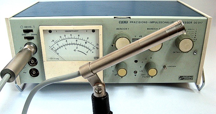 Mikrofon MV201 s hlukoměrem RFT PRAZISIONS-IMPULSSCHALLPEGELMESSER 00 017